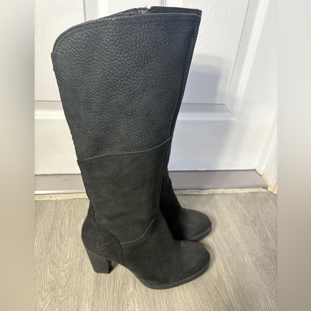 Timberland Black Heeled Boots Modern Ankle-Height